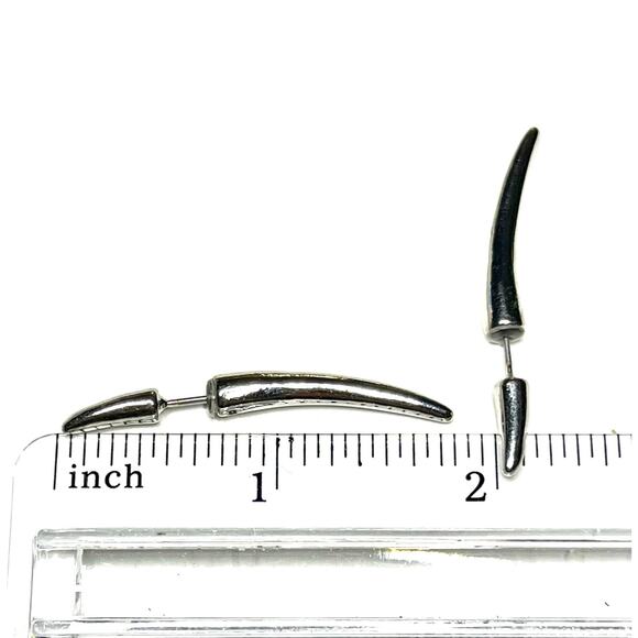 NEW Earrings Retro Front Back Spike Unique Raptor Claw Horn Trending Silver N23 - Picture 4 of 4